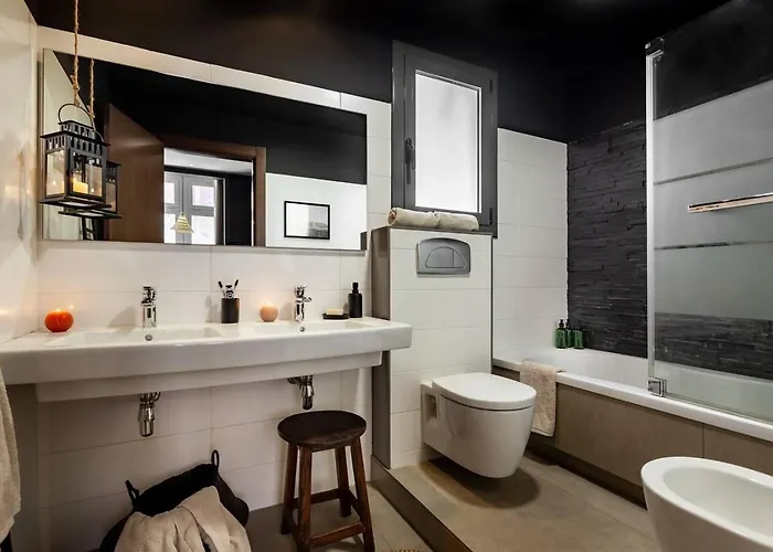 Hegra - 2 Bedrooms, Balcony In Eixample Esquerra