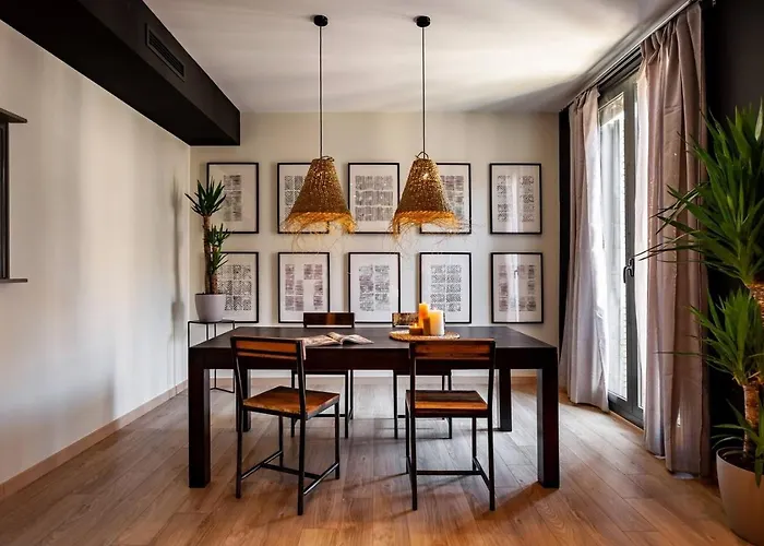 Hegra - 2 Bedrooms, Balcony In Eixample Esquerra Apartment Barcelona