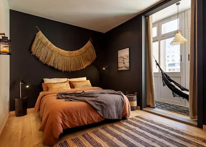 Hegra - 2 Bedrooms, Balcony In Eixample Esquerra バルセロナ